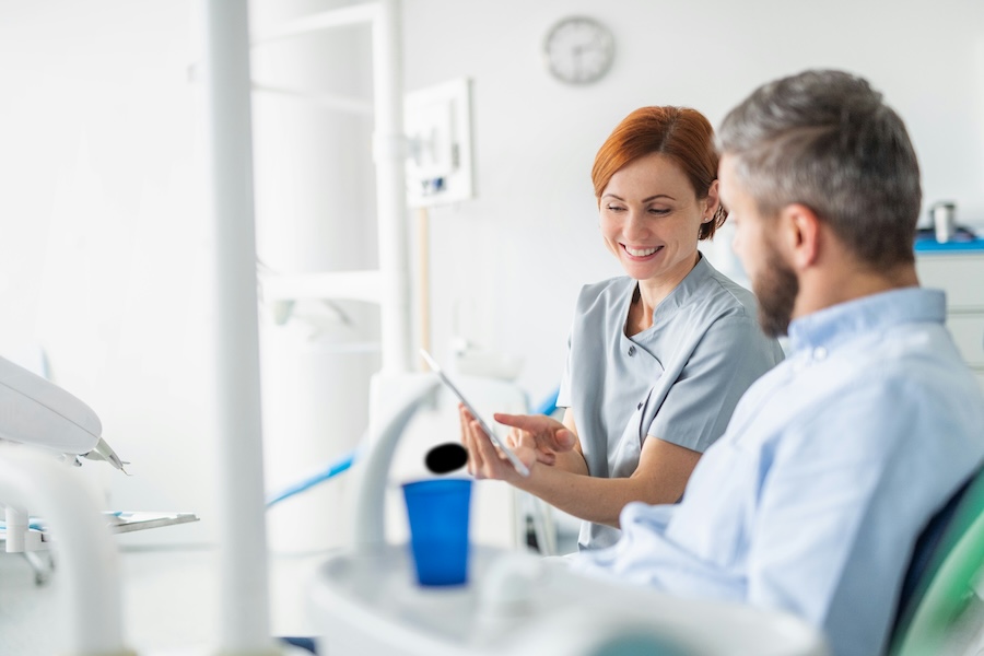 Read more about the article Partnering With Plum Dental: What Makes Us Different From DSOs